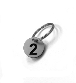 Numerek do szatni, breloczek do kluczy, mały grawerowany ! 3 x 3 cm